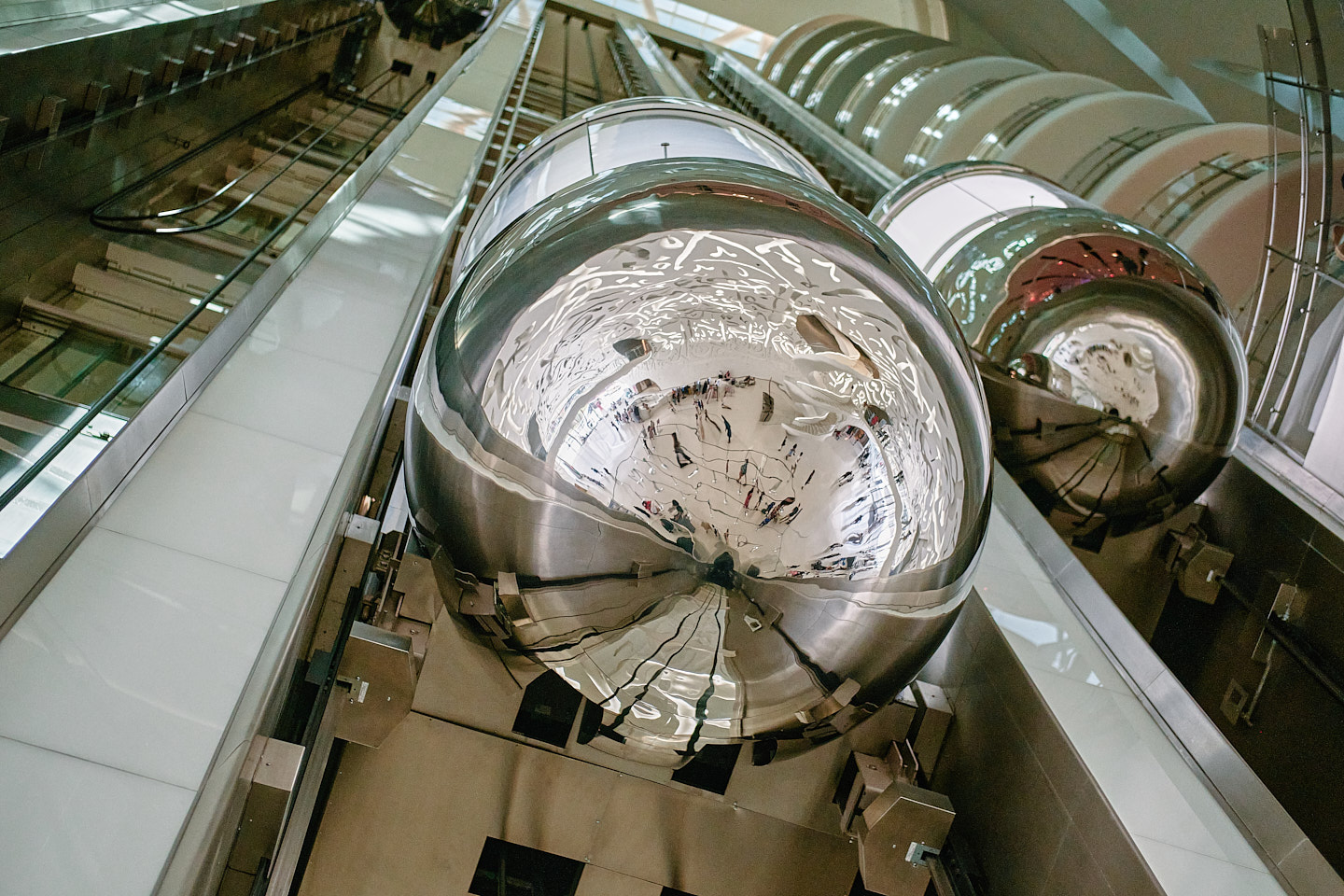 Музей Будущего в Дубае (Museum Of The Future in Dubai) - Enjoy Tours